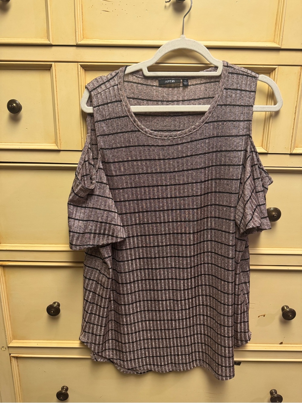Apt. 9 Mauve and Black Striped Cold-Shoulder Tank Top